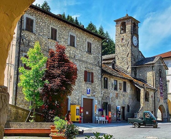 Palazzuolo sul Senio nell'Alto Mugello con Villa Campestri Olive Oil Resort
